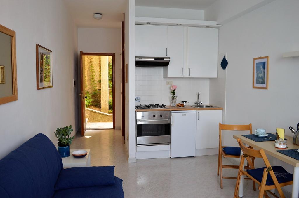 House Libeccio By Holiday World Moneglia Bilik gambar